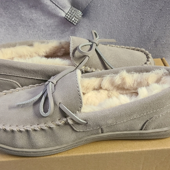 The Slipper Company Women's Tan Moccasins - Picture 2 of 6